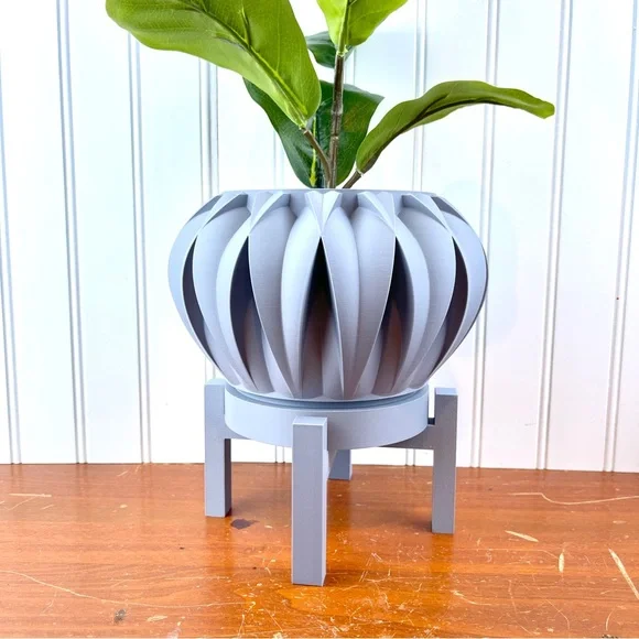 Halden Planter Pot, Indoor Planter w/ Drainage Hole and Drip Tray