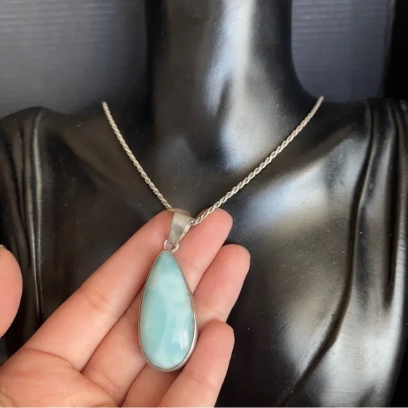 Very heavy Sterling silver larimar 20 inch necklace 2 inch pendant