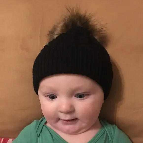 Fuzzy Top Baby Hat‎