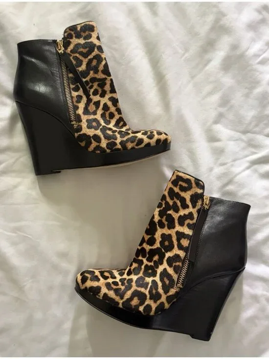 Michael Kors Clara Natural Printed Haircalf Bootie Size 7 Animal Print