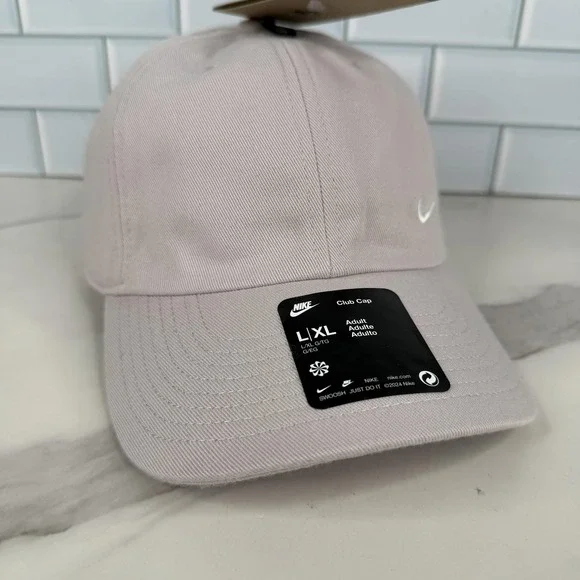 Nike Hat Cap Strap Back Mens L/XL Light Purple Club Cap Swoosh Unisex Golf