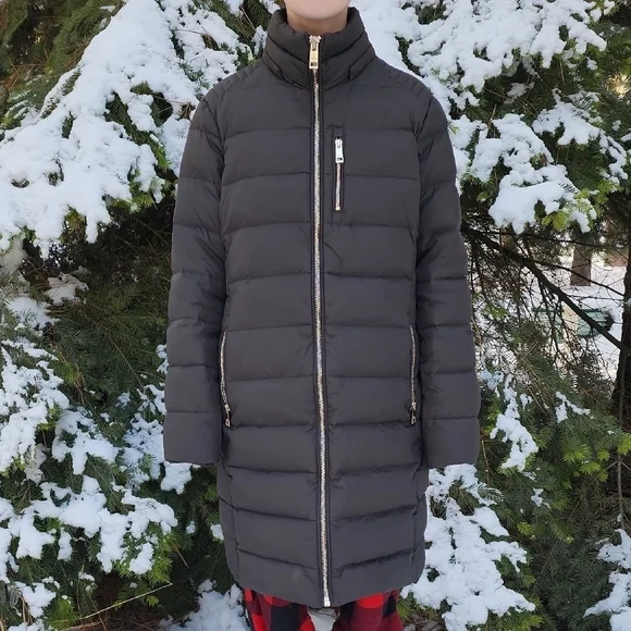 Michael Kors Large Black Puffer Coat with Gold Zippers