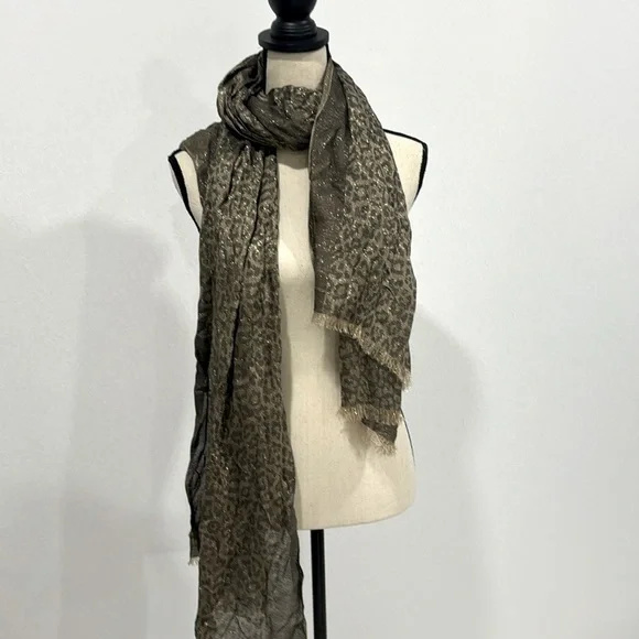 Michael Kors Leopard Lurex Jacquard Shawl/Scarf