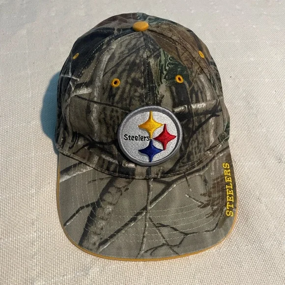 Steelers Camouflage NFL Hat in great condition
