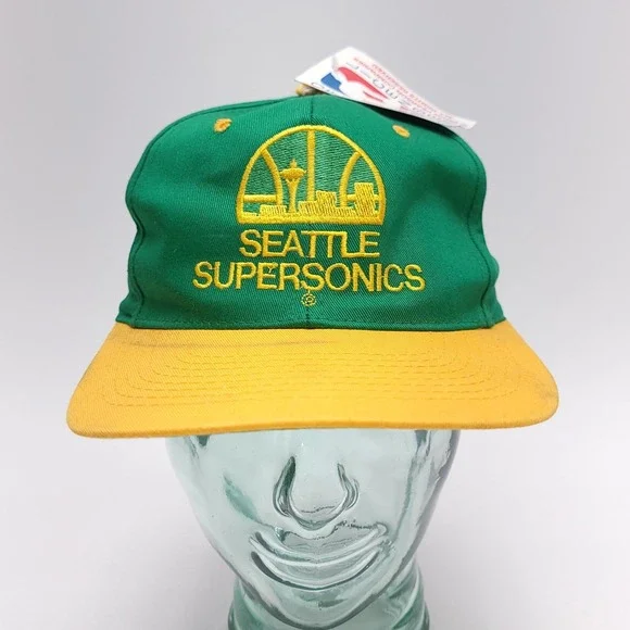 Vintage‎ Seattle SuperSonics Snapback Hat Drew Pearson NBA Green Yellow Skyline