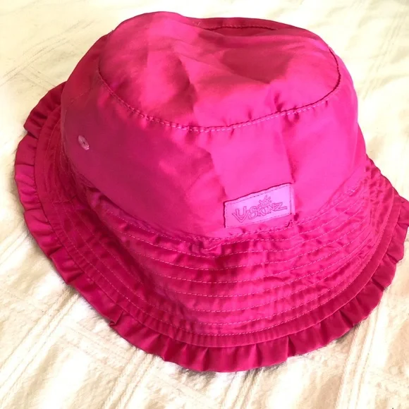 UV Skinz Pink Bucket Hat size 7