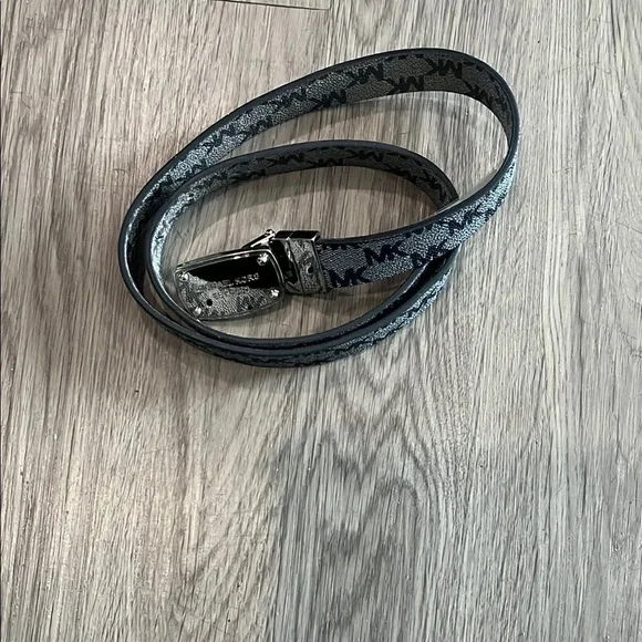 Michael Kors Gray Belt for women or men! 35 1/2 Inches