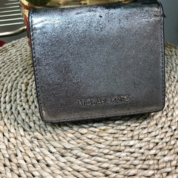 Michael Kors Silver Wallet Small