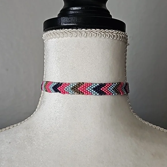 Claire's Beaded Choker 11 Inches💙