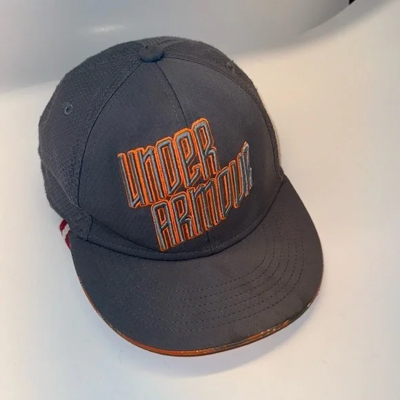 Under Armour youth strapback cap