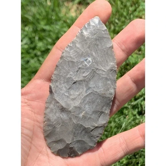 Authentic Archaic Blade Pulaski Co Kentucky 4 Inch Glossy‎ Grey Material Thin