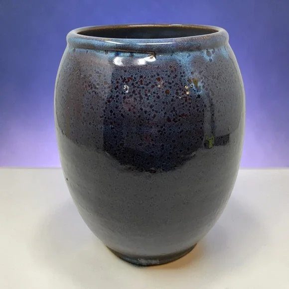 Signed Ken Reese Studio Pottery Vase Blue Lava Glaze 8” Hand Thrown Vessel