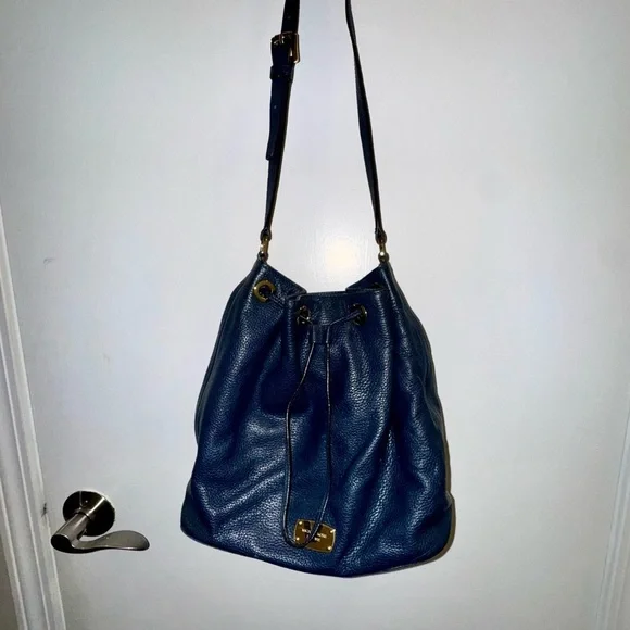 Michael Kors Jules Navy Leather Hobo Bucket Bag