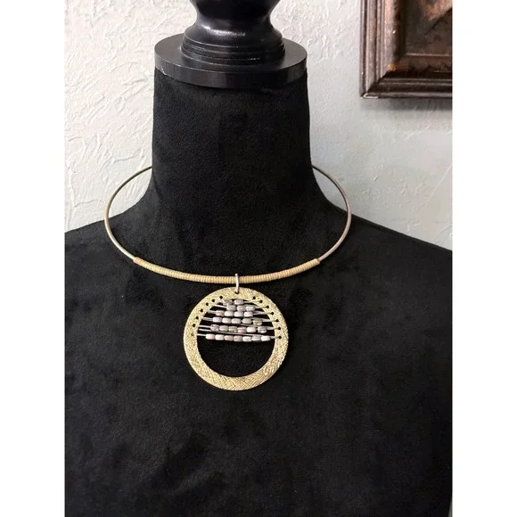 C1946 Mixed Metal Torque Choker Necklace Gold‎ Silver Tone Beaded Circle Pendant