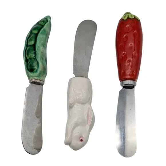 VTG Ceramic Handle Butter Spreader Set Japan Strawberry Rabbit Pea Pod Knives