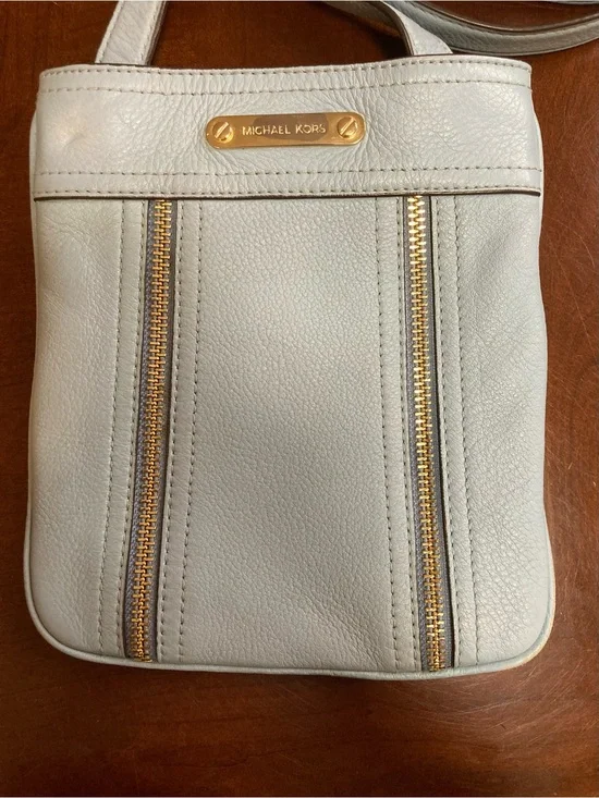 Michael Kors Moxley Zipper Pebbled Leather Crossbody VGC