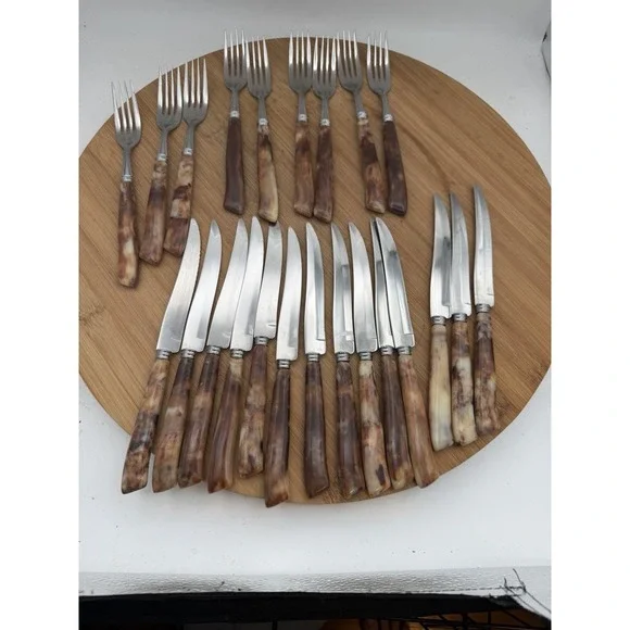 Vtg  Glo-Hill Bakelite Knives and Forks Marble Yellow And Carmel Catalin 21 Pcs