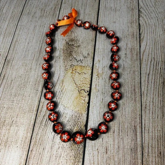 Orange Hibiscus Kukui Nut Lei Necklace NWOT