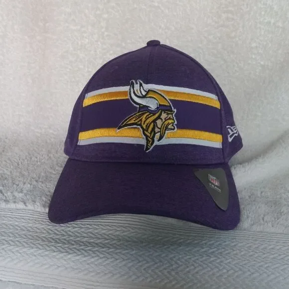 New Era Purple Minesota Vikings NWOT