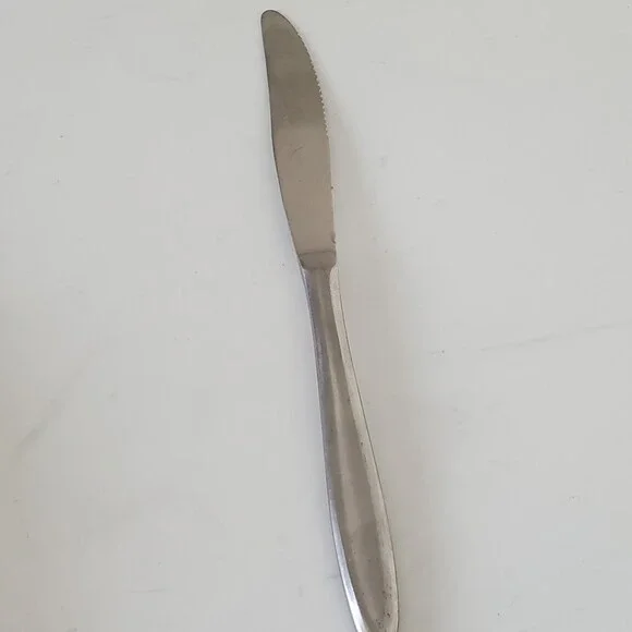 DELCO Stainless Steel Dinner Knife Serrated Blade Made in Korea