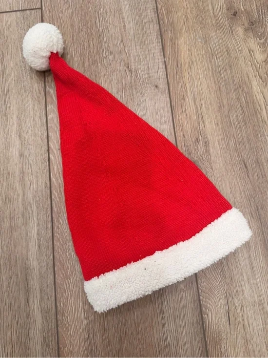 Hanna Andersson Red Kids Holiday Hat with White Pom