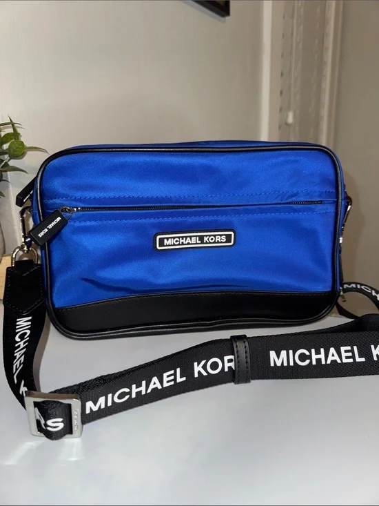 Michael Kors Sport Medium Camera Crossbody Bag - Electric Blue