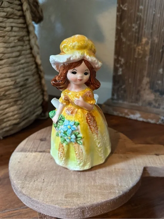 Vintage Enesco Girl With Bonnet Planter And Floral Hankie