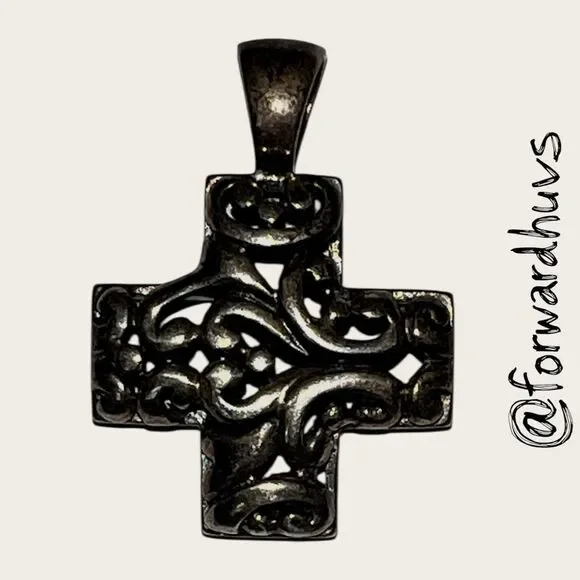 Sterling Silver Ornate Cross Pendant – Marked 925 ATI Thailand – 8.63g – Athra T