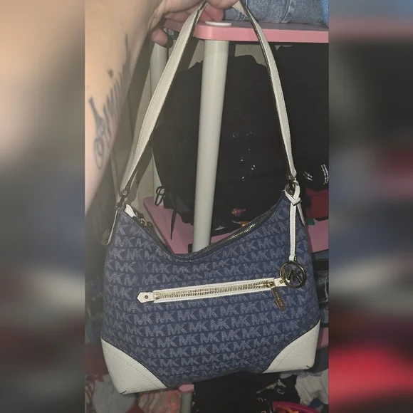 RARE Like new MICHAEL KORS DENIM SHOULDER BAG