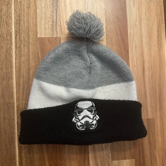 Star Wars Stormtrooper Kids Knit‎ Beanie Pom Pom Hat Grey White Black OSFM