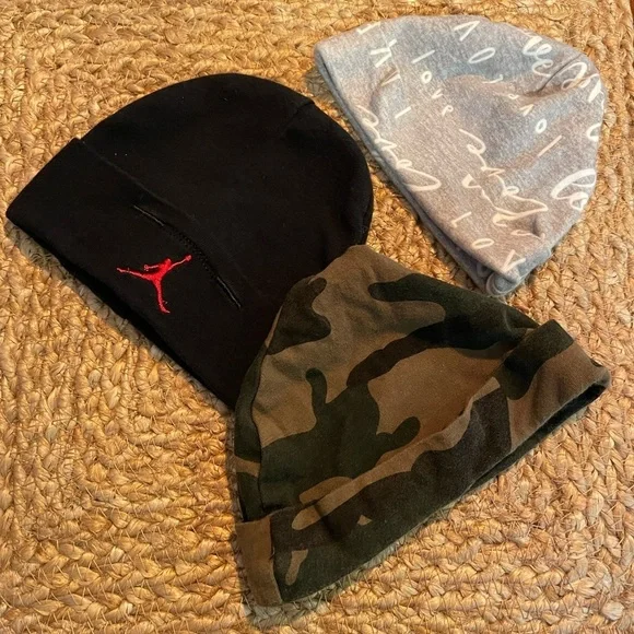 3 infant hats