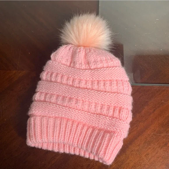 Girl’s Lined Beanie