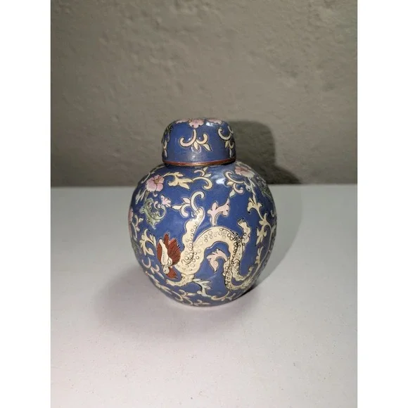 Vintage Ginger Jar Porcelain Floral Dragon Famille Rose Asian China‎ Spice Jar