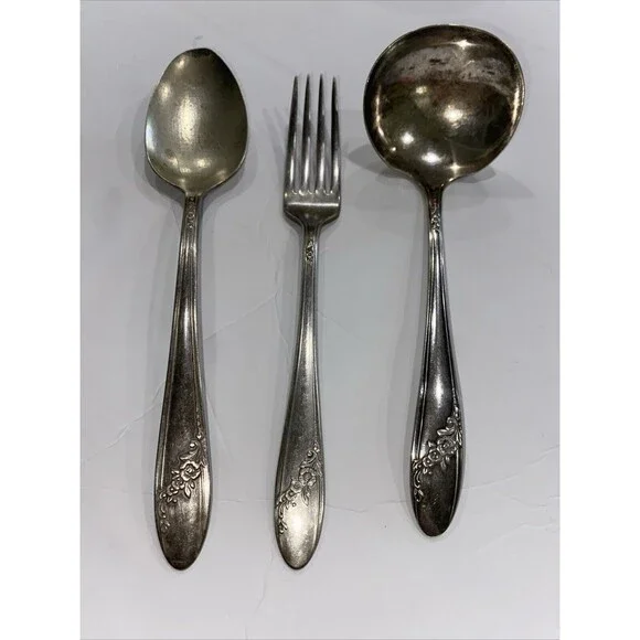 Oneida Community Tudor Plate Queen Bess II Community Set Of 3 Ladle Fork Serv Sp