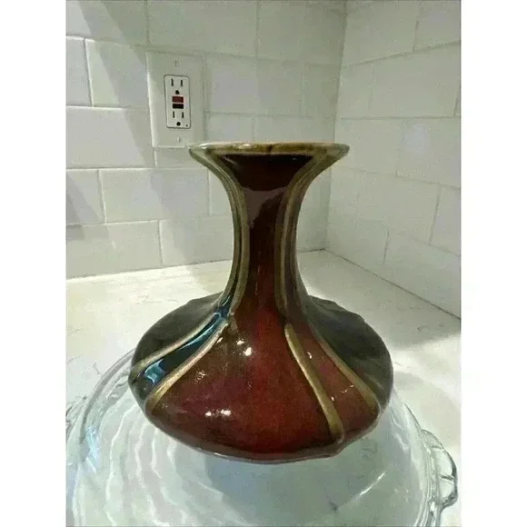 Fabulous Pottery Vase Red Olive Glaze Gold Stripes 6.5