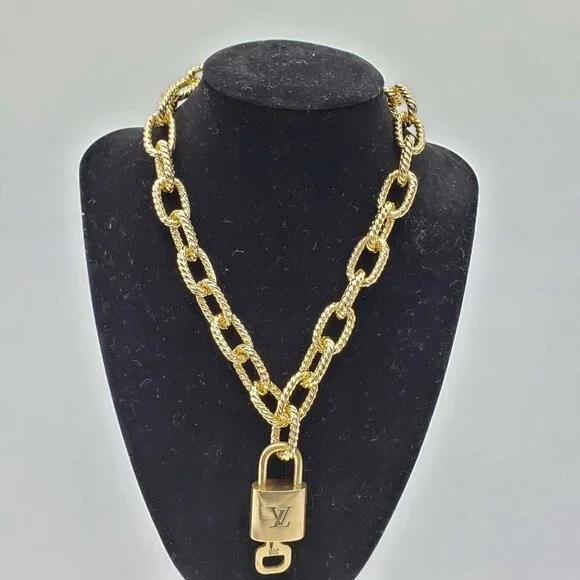 100% Auth Louis Vuitton Lock & Key with Unbranded Gold Plated Chain Necklace