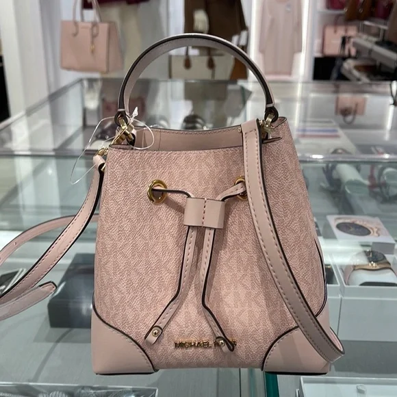 MICHAEL KORS 35F2GM9M1B MERCER SMALL BUCKET DRAWSTRING CROSSBODY Dk Powder Blush
