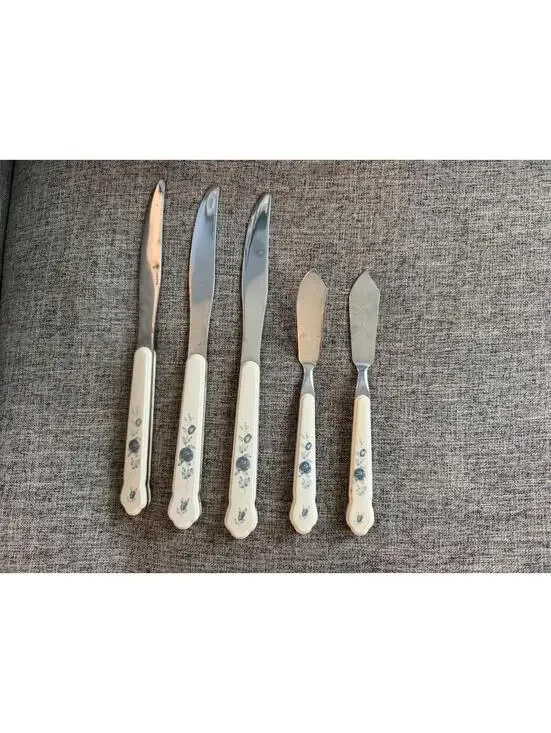 Pfaltzgraff Poetry Stainless Flatware Lot Of 3 Dinner Knives 2 Butter Spreaders