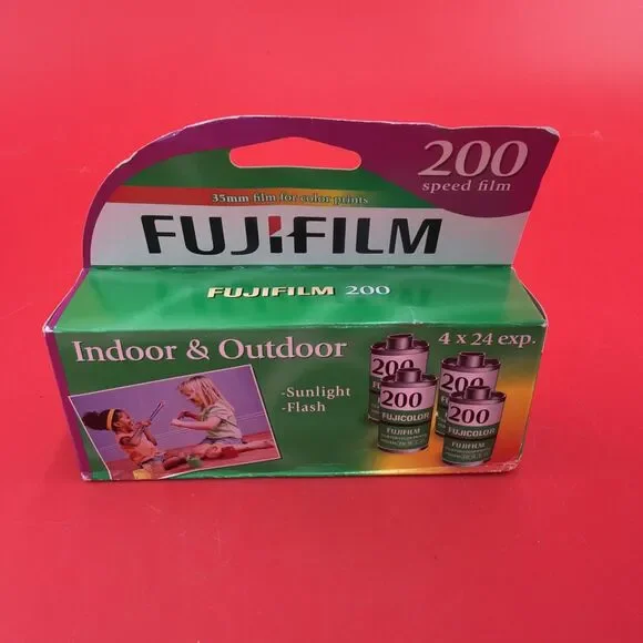 Fujifilm Indoor & Outdoor 35mm 200 Speed Film 4 x 24 Exp: 2016 NIB