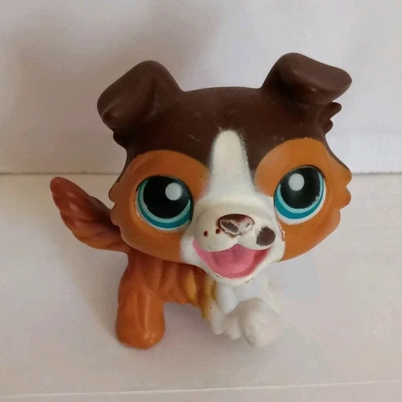 Littlest Pet Shop Brown and White Dog Figure‎ Toy for Ages 3-7 Years, 3-4, 4-7