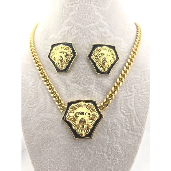 Vintage Lion Head Earrings Necklace Set Gold Tone 18