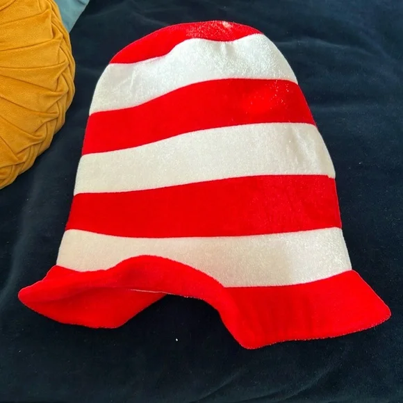 Dr Seuss hat
