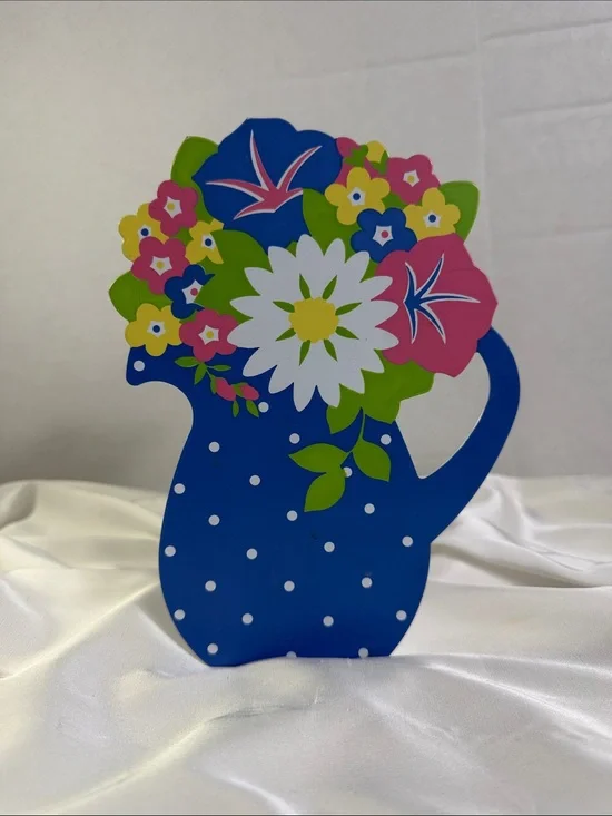 VTG‎ Avon Bouquet Holder