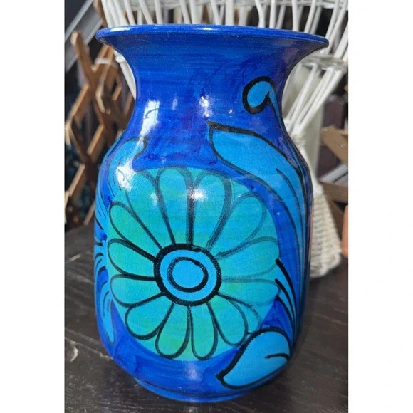 Vintage Bellini Pottery Blue Floral Vase 2835 Italy‎ 9.50