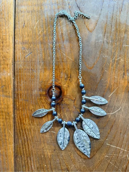 Black and silver leaf necklace