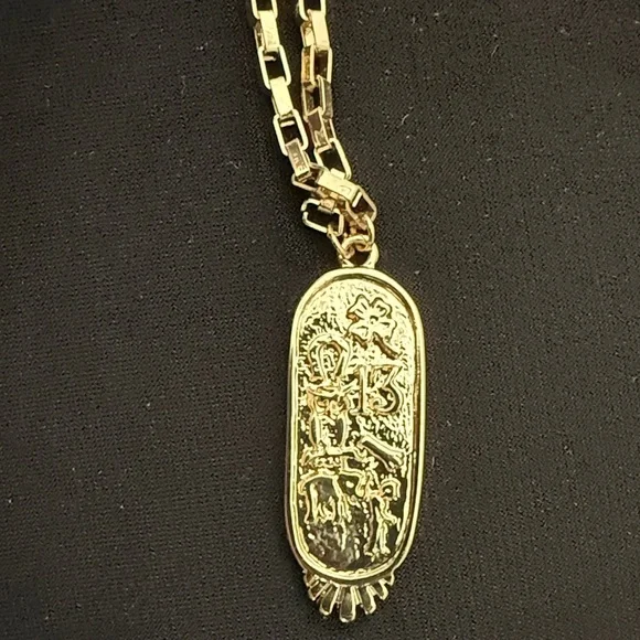 Ettika Gold Pendant Necklace NWT
