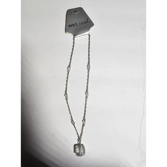 WET SEAL chain W/wrapped Charm