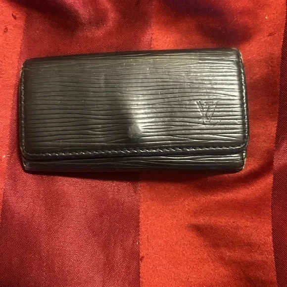 Louis Vuitton epi Black key holder