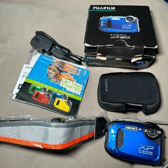 Fujifilm Finepix XP60 16.0MP 10X Waterproof Camera water vlog travel YouTube cam