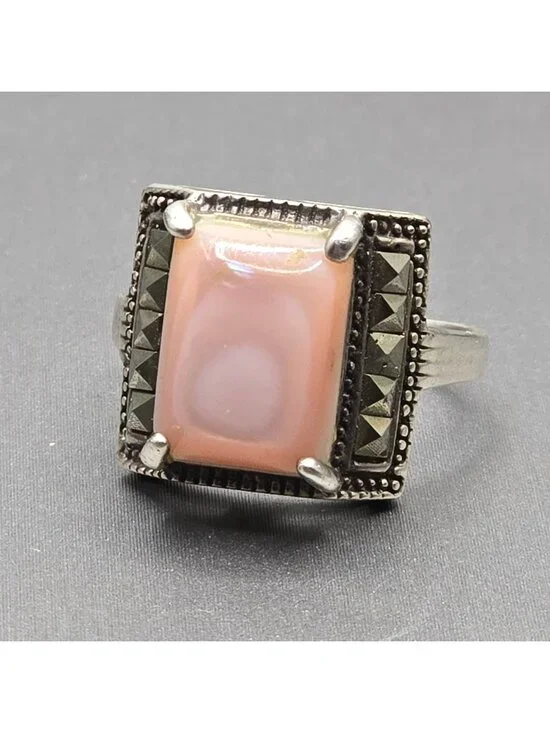 Vintage Sterling Silver Queen Conch Shell Ring Size 5 Art Deco Revival